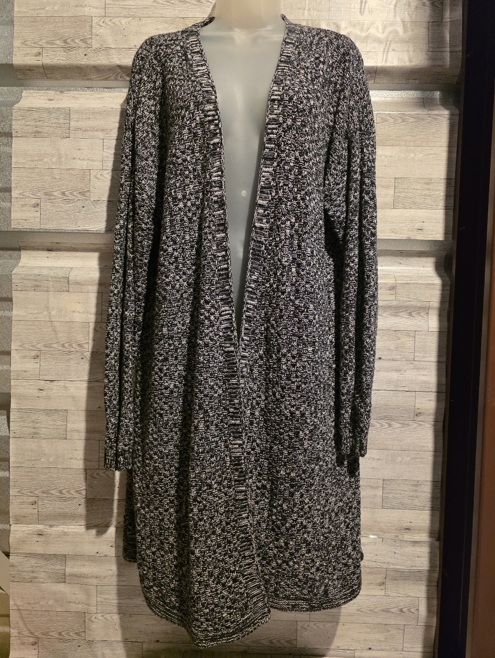 Leo & Nicole Marled Black and White Knit Cardigan